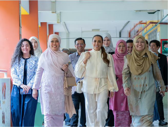 Sheikha Bodour donates Arabic libraries to Malaysian schools
