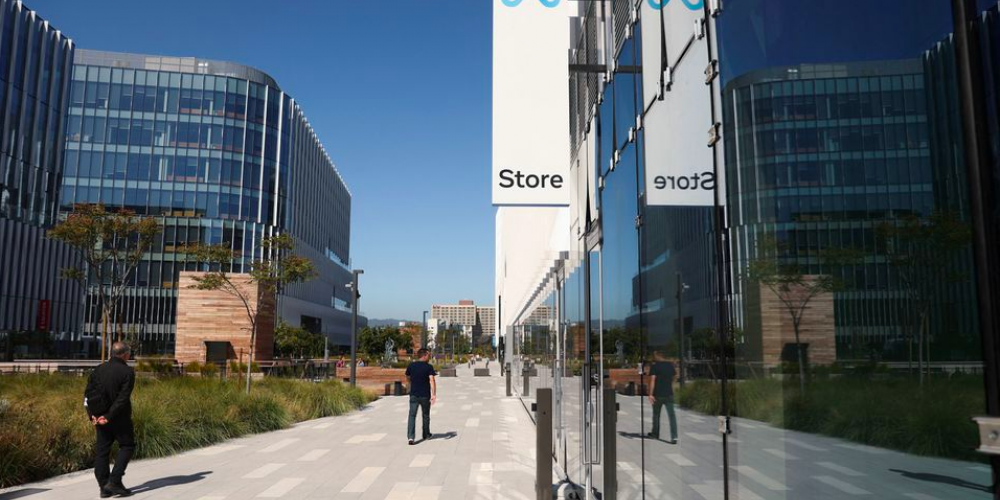 Facebook-owner Meta gives preview of its first store, enterprise tools