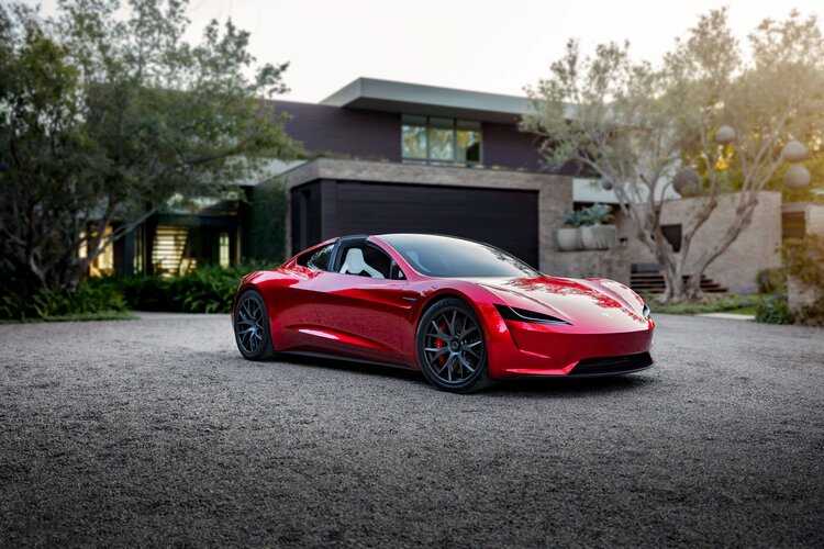 UAE consumers show growing interest in hybrid and electric cars
