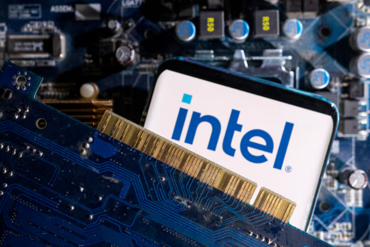 Intel soars on signs AI boom for CPUs is here