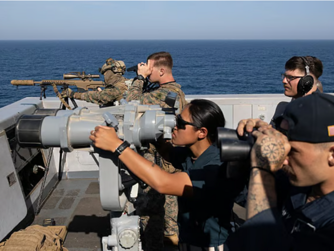 More ships crossing the Strait of Hormuz despite blockade, tracking data shows